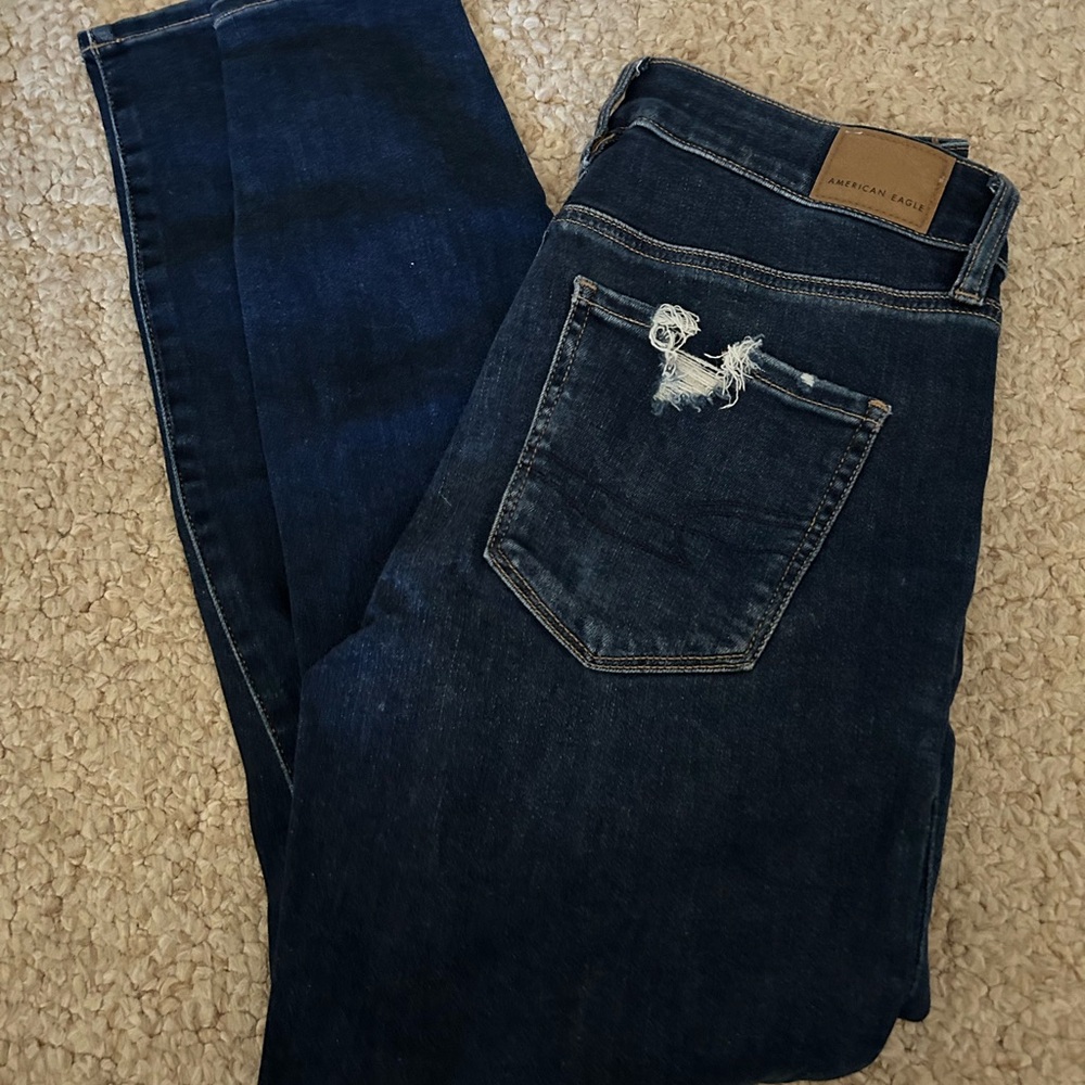 American Eagle Outfitters Women’s Dark Blue Jeans